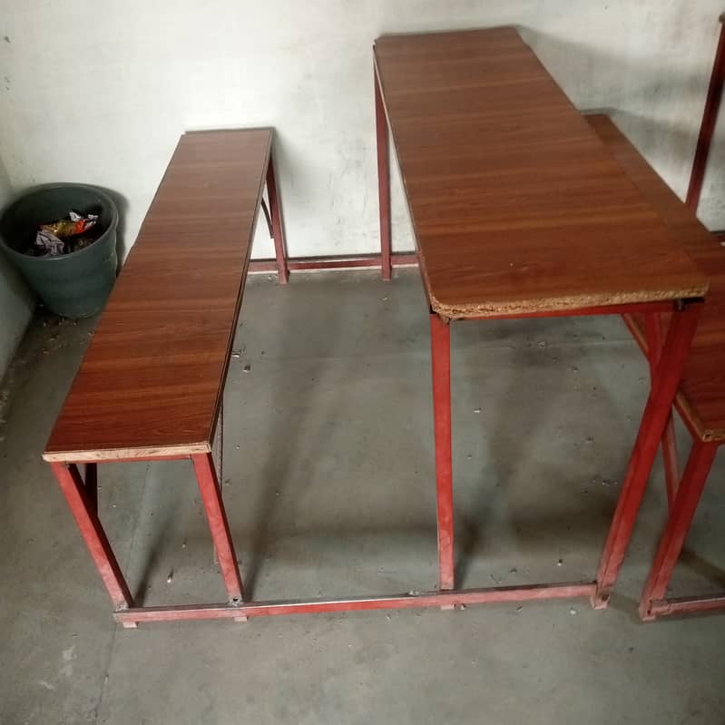 Students Desks 2