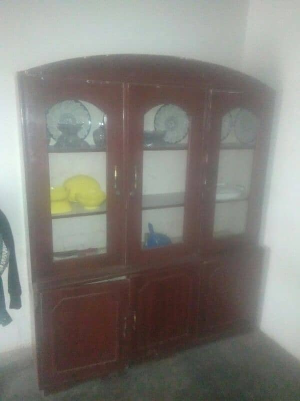 good quality showcase for sale urgent 0