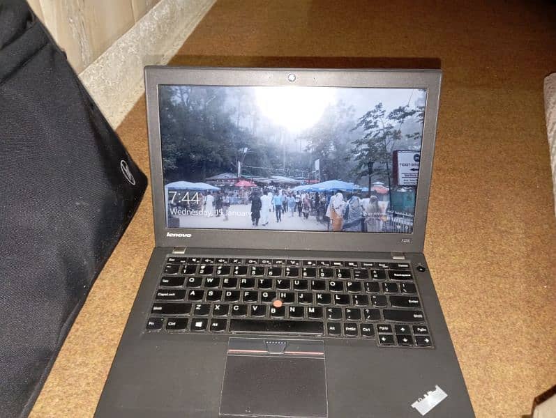 Lenovo ThinkPad x250 1