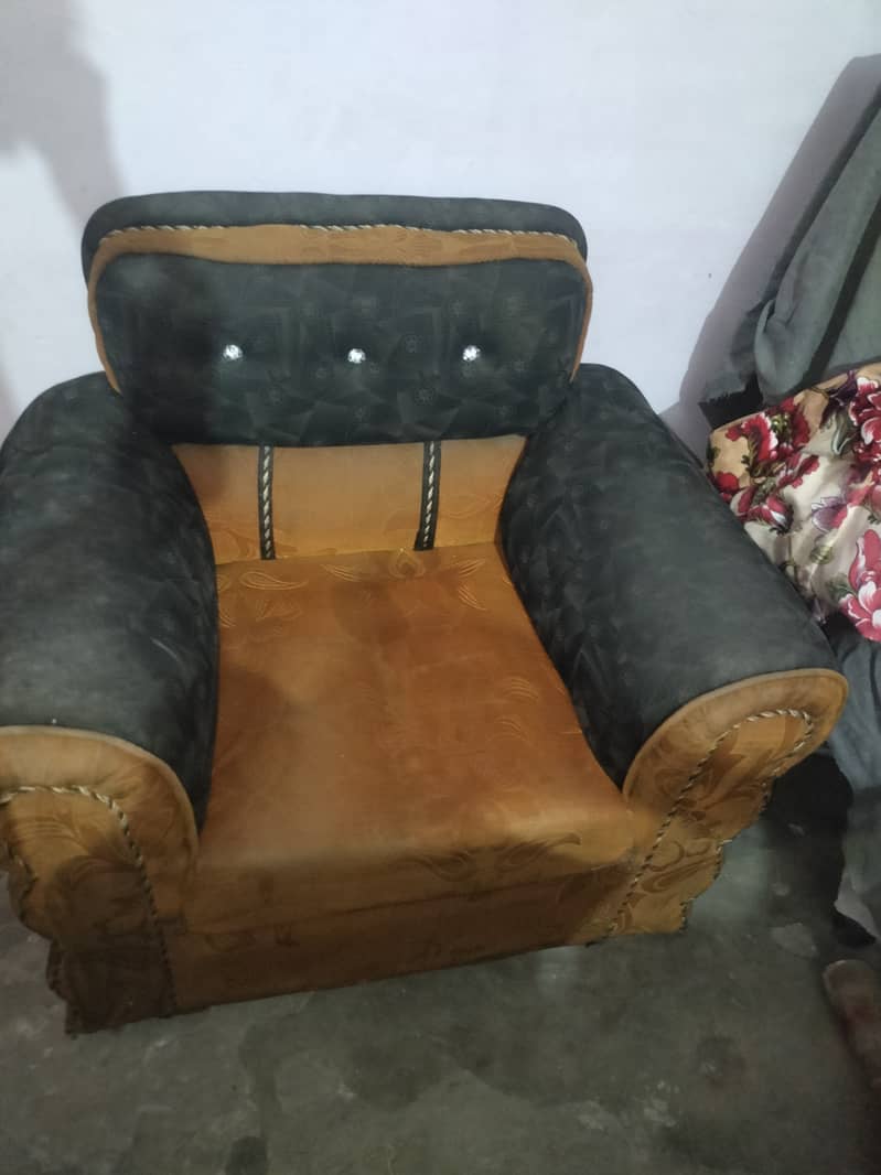 Used Sofa 2