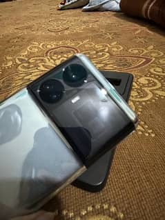 realme GT5 16/512