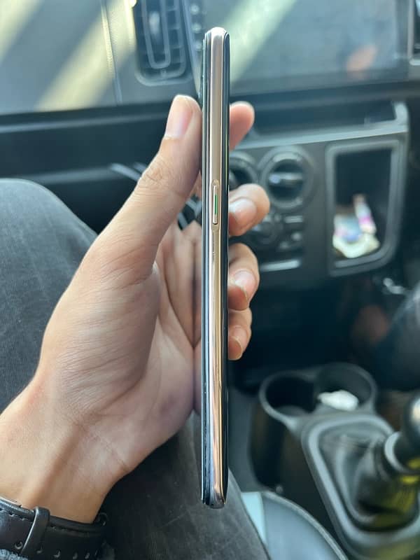 Oppo Reno z 8gb/256gb for urgent sale 2