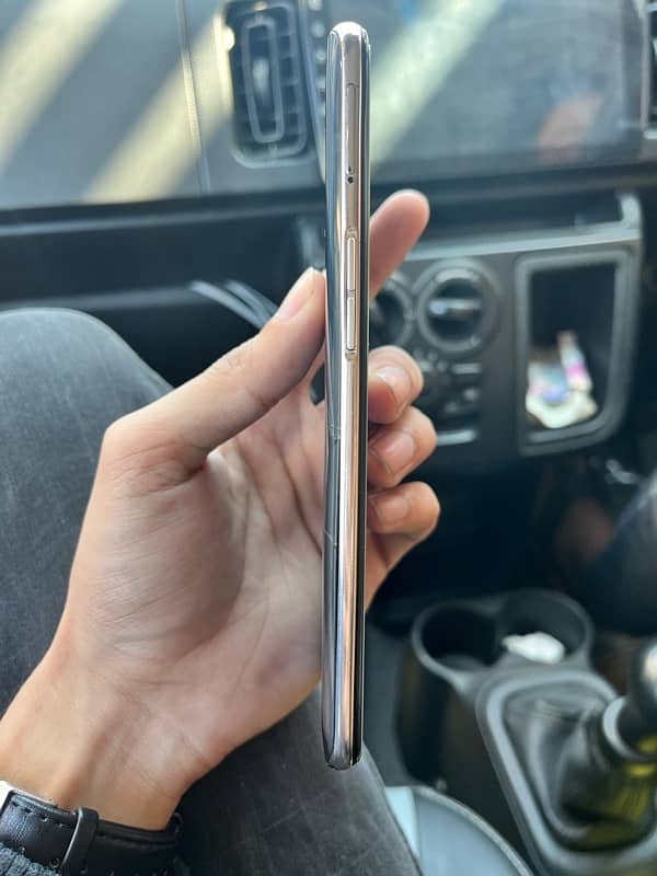 Oppo Reno z 8gb/256gb for urgent sale 3