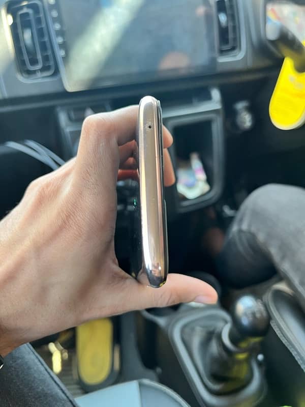 Oppo Reno z 8gb/256gb for urgent sale 5