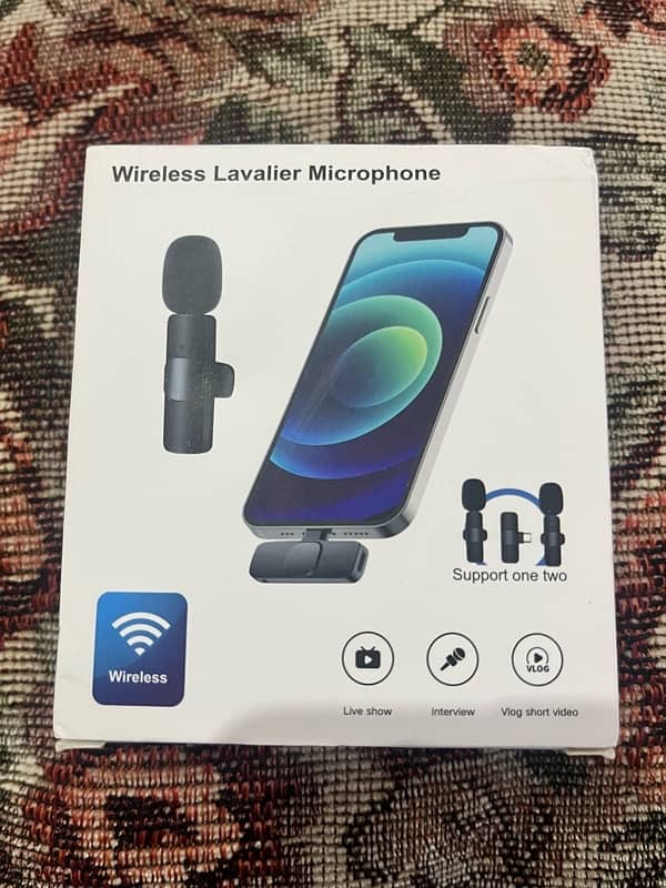 Wireless Lavalier Microphone 1