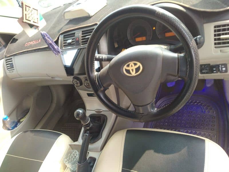 Toyota Corolla GLI 2014 6