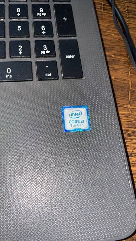 hp i3 7th generation laptop with 128 ssd 1