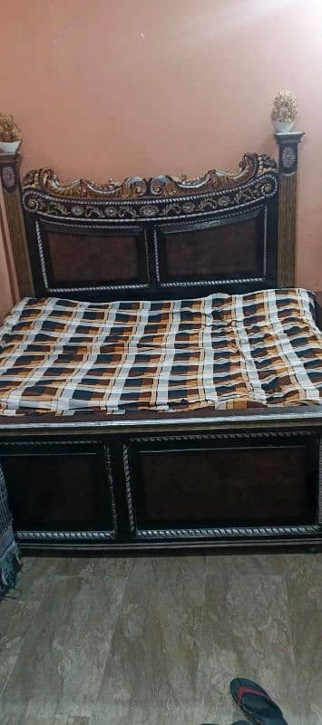 Chinoti Furniture For Sale 3