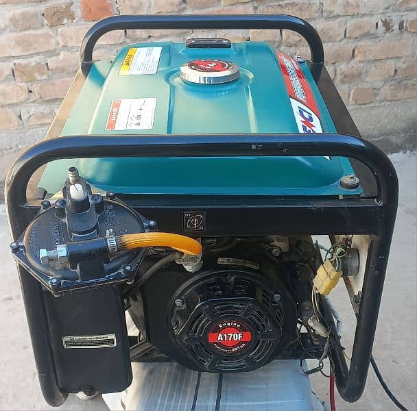 SENCI Generator, 3KVA, Slightly Used In Home, Purchased from Dubai 6