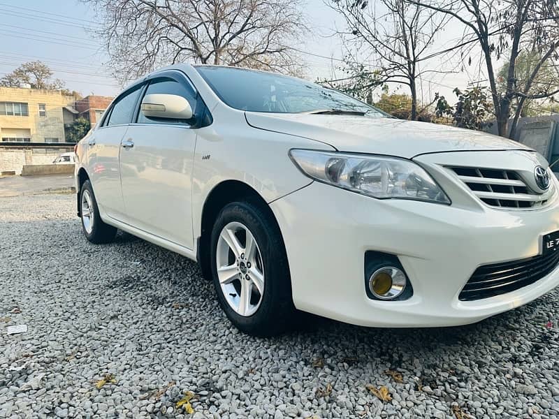 Toyota Corolla GLI 2012 4