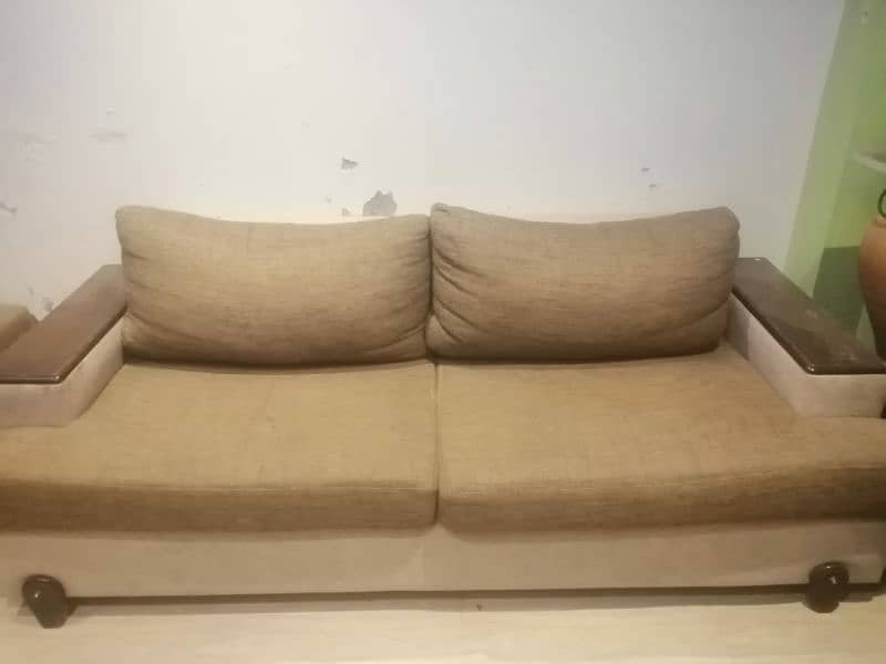 Sofa 3+2 Seater Good Condition 2