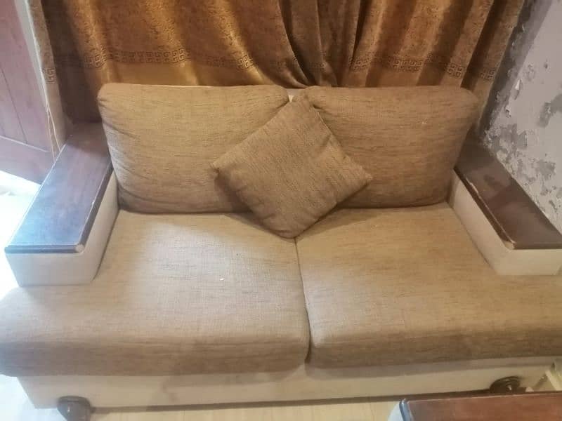 Sofa 3+2 Seater Good Condition 5