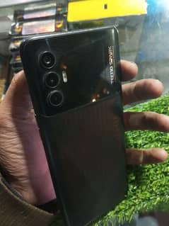 Techno spark 8 pro