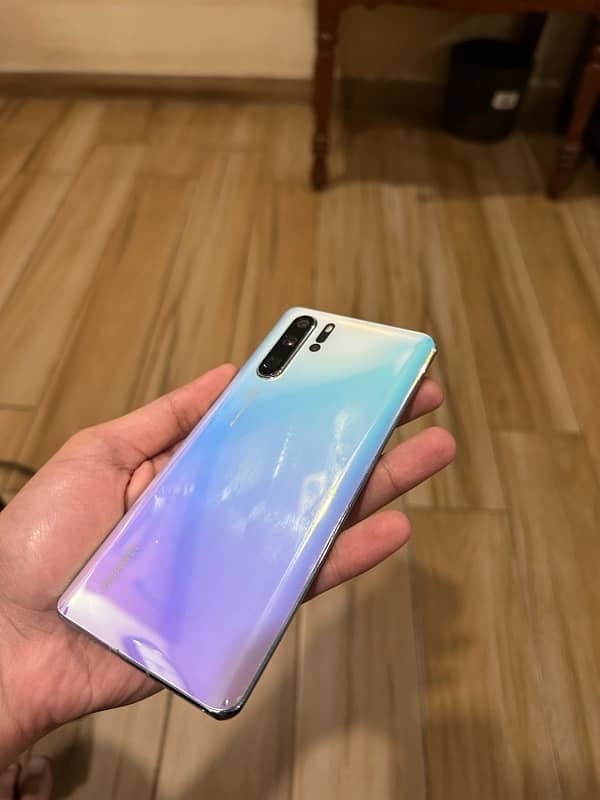 Huawei P30 Pro (Good Condition) 4