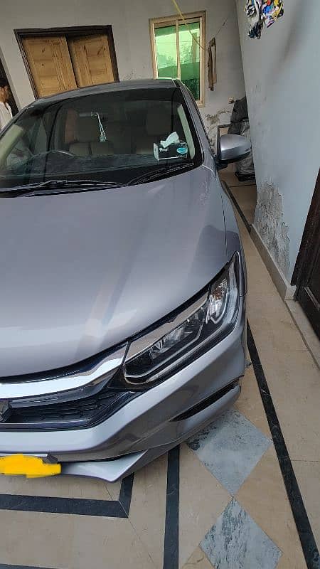 Honda City 1.2 Manual Home Used in Total Genuine Condition 2022/2023 6