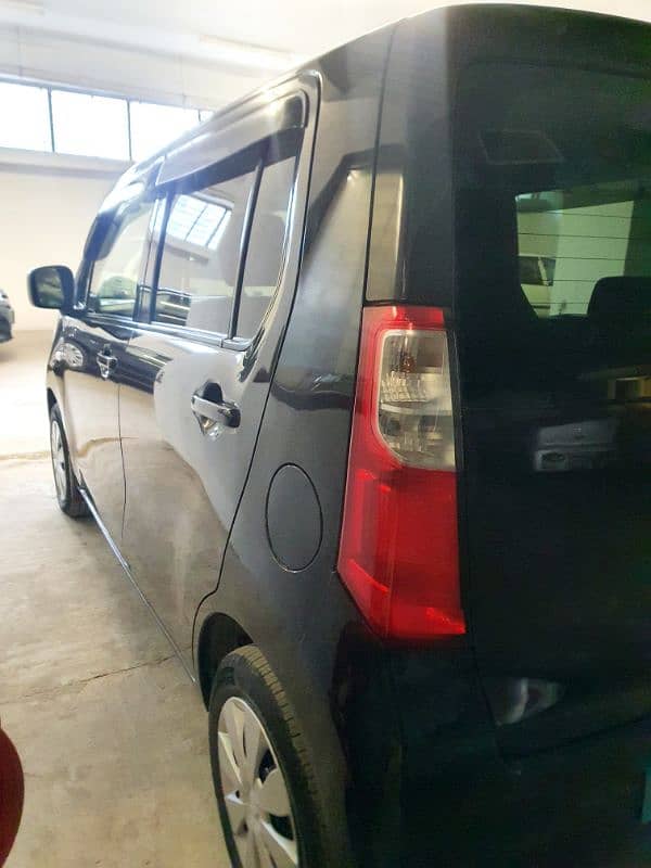 japanese Suzuki Wagon R 2016 1