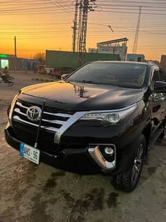 Toyota Fortuner V 2018