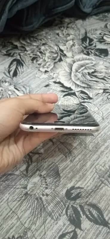 iphone 6s plus urgent sale 6