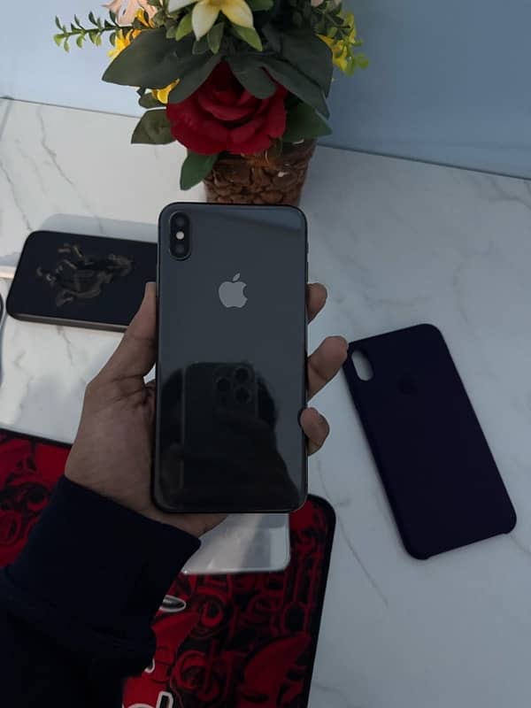 iPhone xsmax 64gb PTA Approved 2