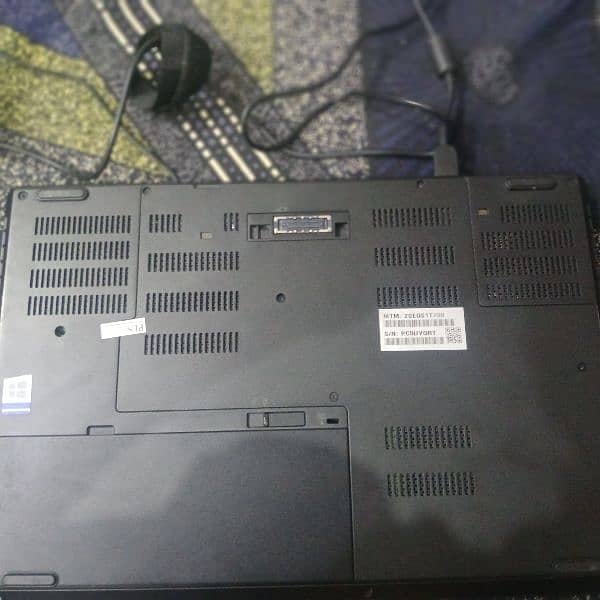 Like New laptop Intel core i7 16GB RAM Nividia Graphics 4