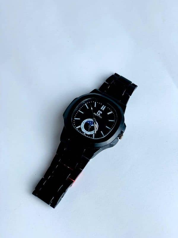 Mans formal Analogue watch 1