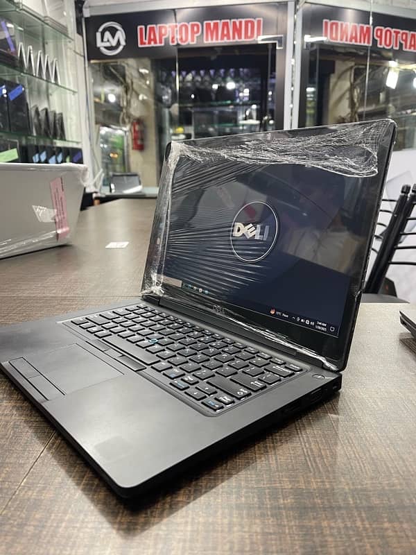 Dell Latitude 5490 4