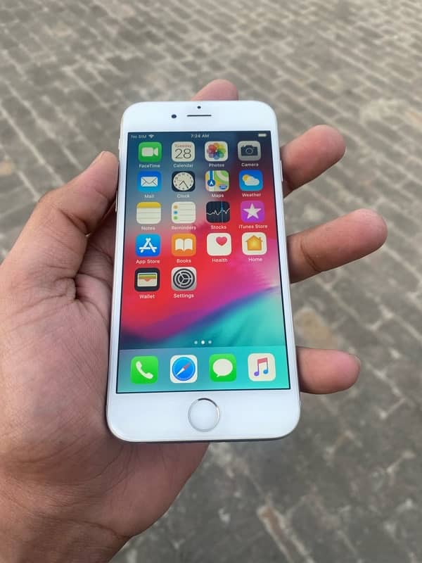 IPhone 6 lush condition Nonpta(16Gb) WhatsApp(03274117805) 2