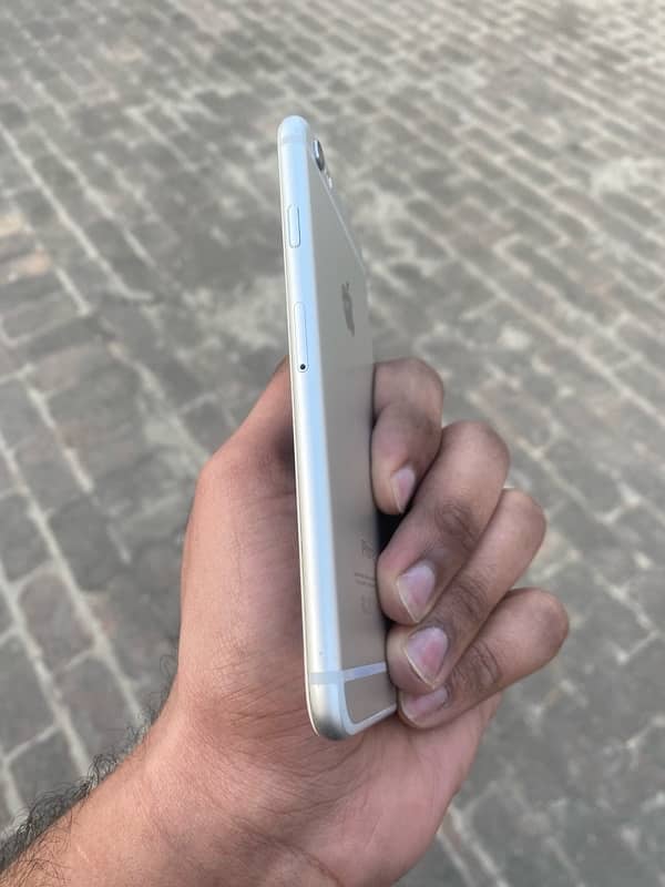 IPhone 6 lush condition Nonpta(16Gb) WhatsApp(03274117805) 7