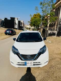 Nissan Note E Power X 2018