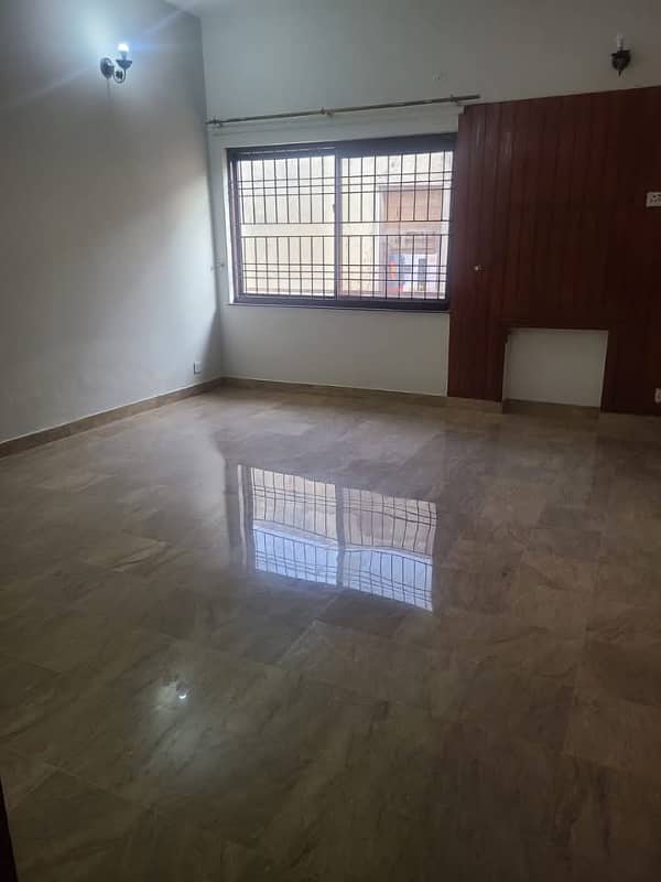 Suspecious 3-Bed Upper Portion For Rent In DHA Phase 2 5