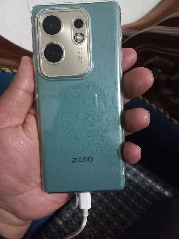 brand new infinix zero 30. . . . . . 256gb 0