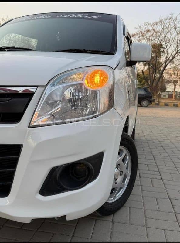 Suzuki Wagon R 2018 12