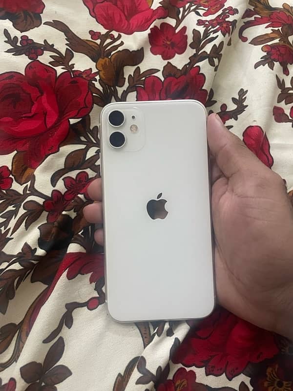 IPHONE 11 128GB PTA APPROVED 1