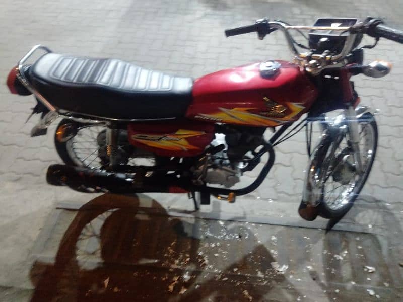 HONDA 125CG MODEL 2021 urgent salle 5