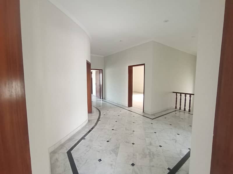 01 Kanal Luxury Beautiful Upper Portion Available For Rent In DHA Phase 3 Block XX Lahore Cantt 6