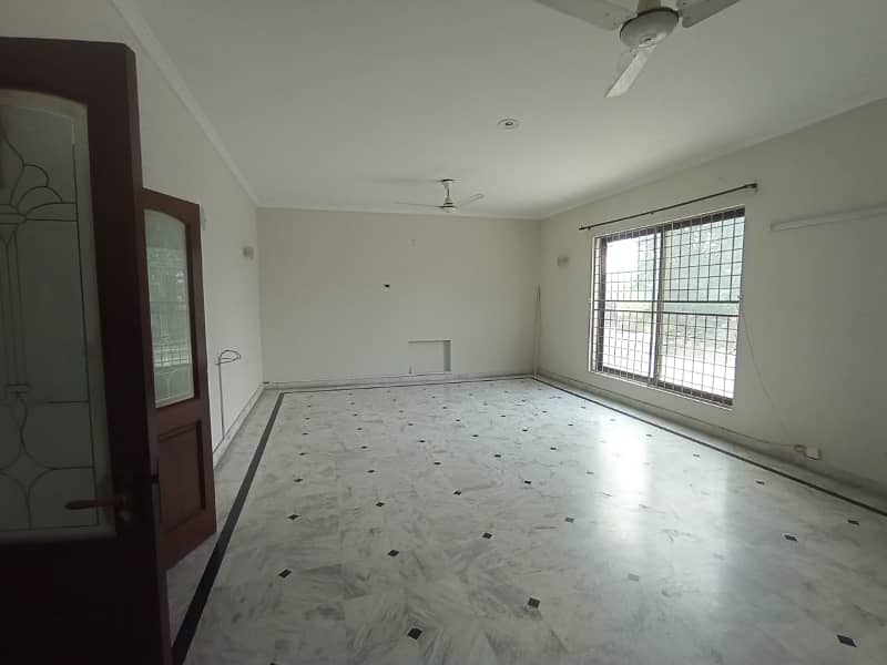 01 Kanal Luxury Beautiful Upper Portion Available For Rent In DHA Phase 3 Block XX Lahore Cantt 14