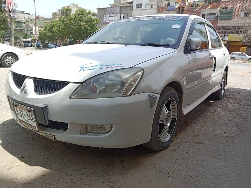 Mitsubishi Lancer 1.3 2005 model 1