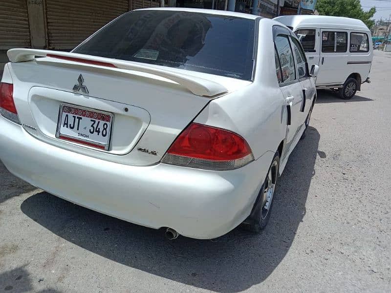 Mitsubishi Lancer 1.3 2005 model 2