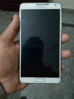 sumsung note 3 3gb ram 32 gb ROM