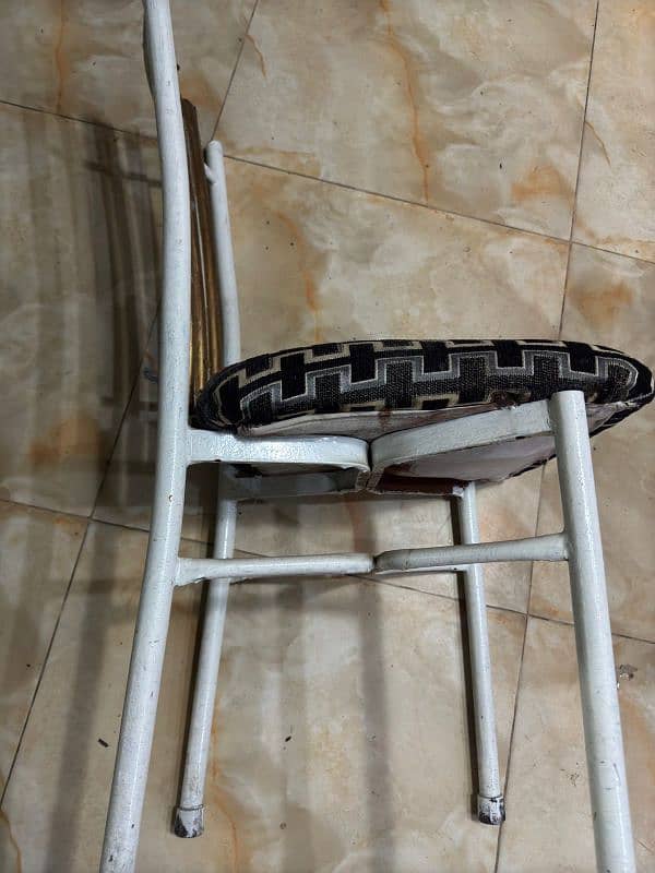 4 Chair Only 2