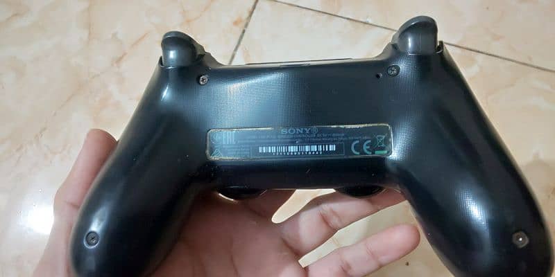 PS4 DVD with original PS4 original controller 11