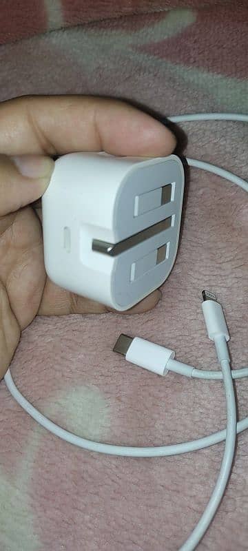 i phone 20w Original Charger 1