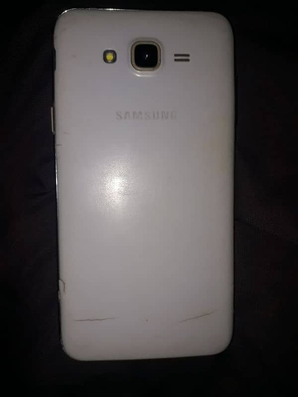 Samsung Galaxy J7 1