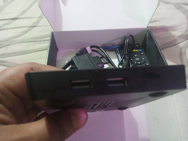 Android box brand New condition 4