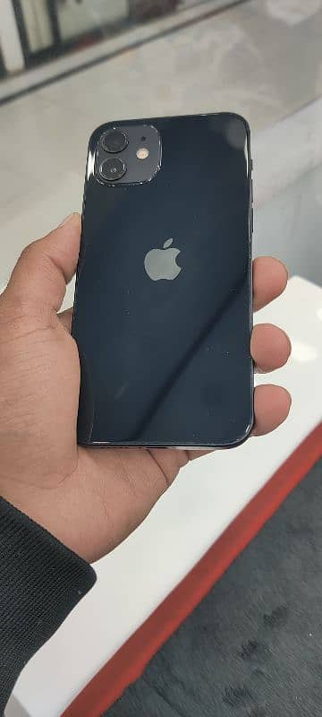 iphone 12 64 GB 1