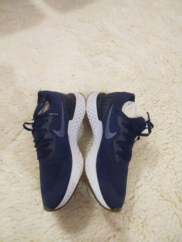 Nike original shoes [size 8] 2