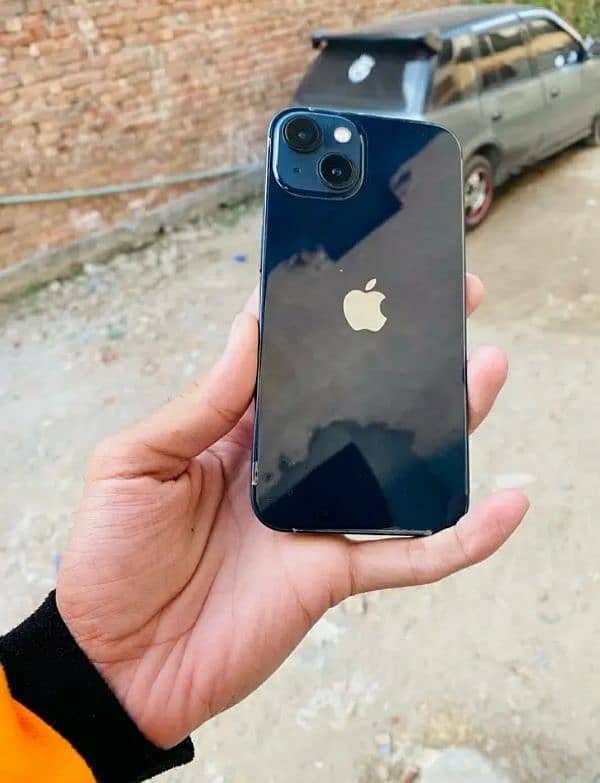 Sasta phone_iphone 13 FU 128GB _batry health 92_waterpack_just icloud 0