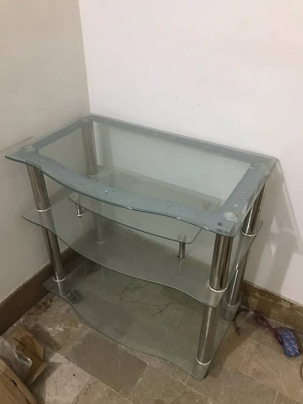 Glass trolley in good condition 0