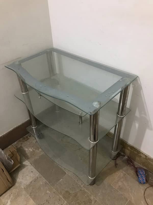 Glass trolley in good condition 3