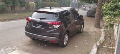 Honda Vezel 2014